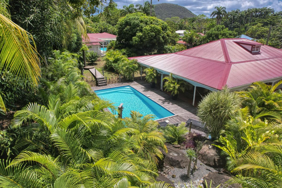 2.Location villa piscine plage Grande Anse 200m Deshaies Guadeloupe